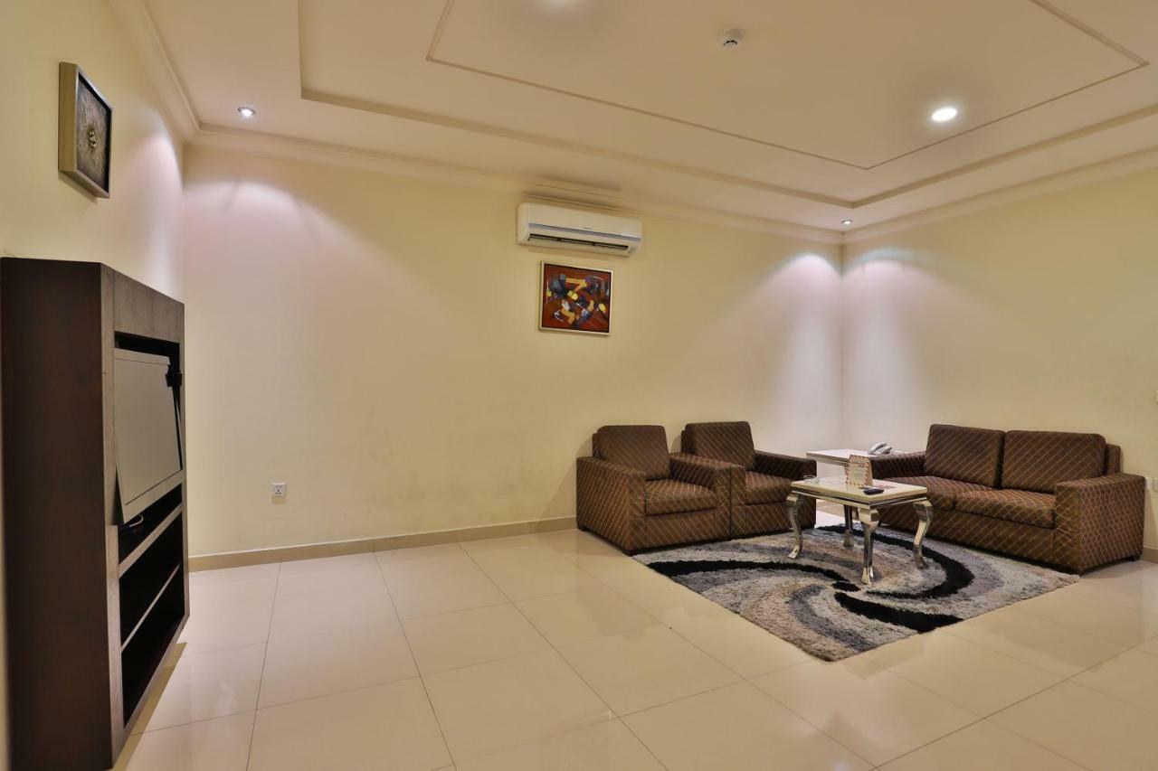 قصر اليمامة للاجنحة الفندقية-فرع الشميسى Hotel