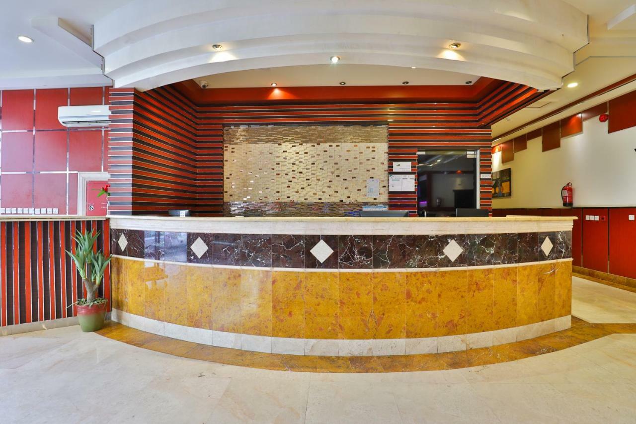 قصر اليمامة للاجنحة الفندقية-فرع الشميسى Hotel Riyadh